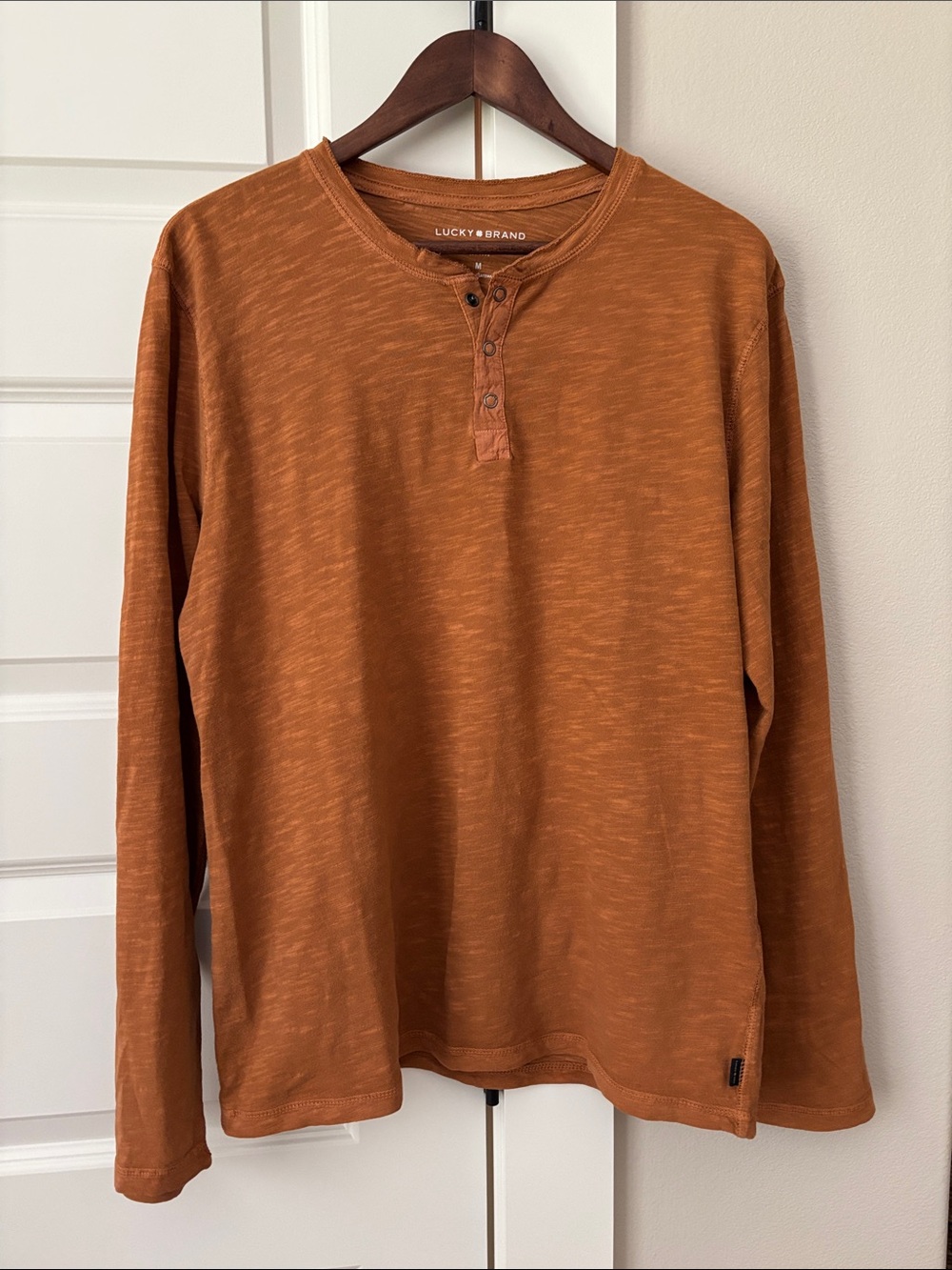 Lucky Brand Men's Long-Sleeve Henley - Burnt Orange